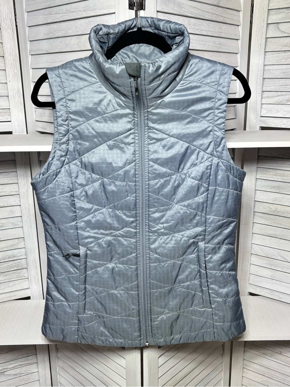 Columbia Omni-Heat Omni-Shield Quilted Vest Women’s M Silver Gray